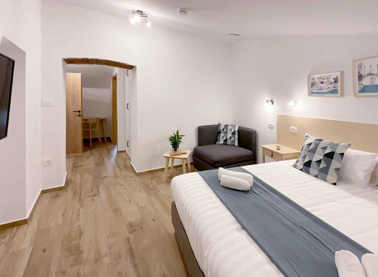 Soca Guesthouse Kanal 외부 사진