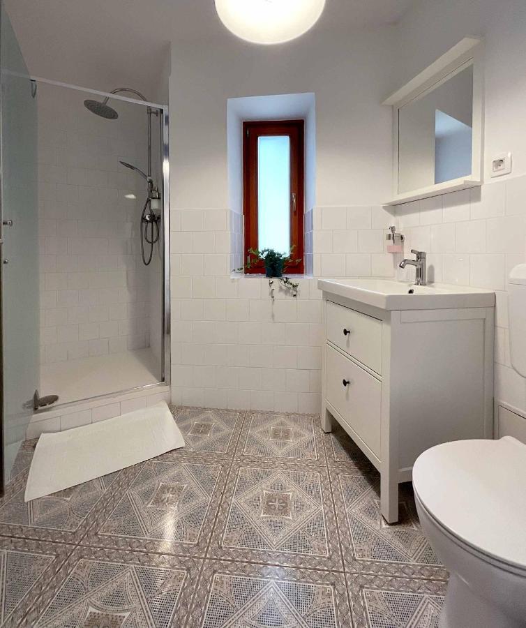 Soca Guesthouse Kanal 외부 사진